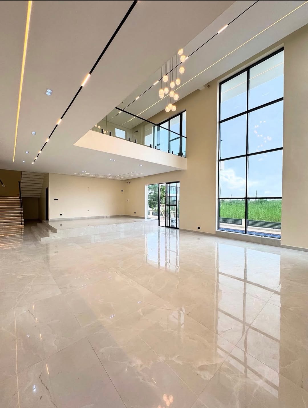 Elevated Living in Chevron: 5-Bedroom Oasis with Pool & Rooftop