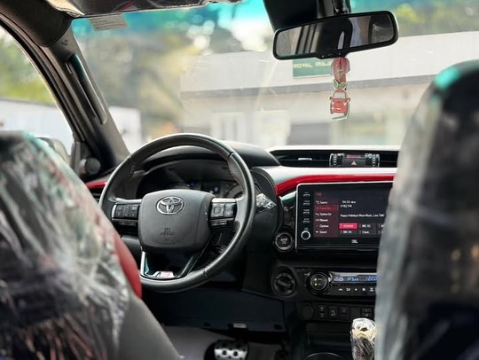 2024 Hilux GR-SPORT: Luxury Power, Unbeatable Value