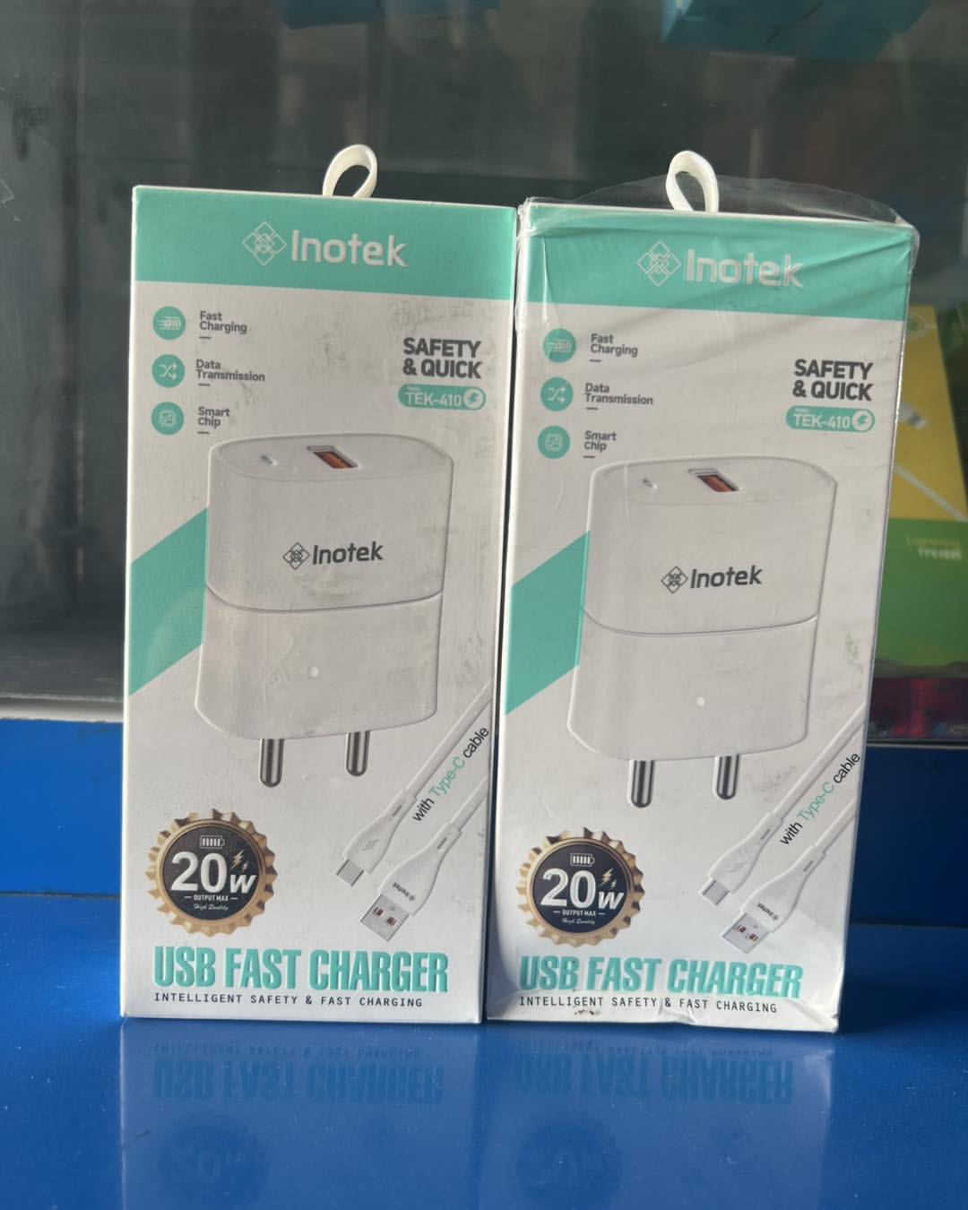 Powerful Fast Charger: Boost Your Phone Instantly!