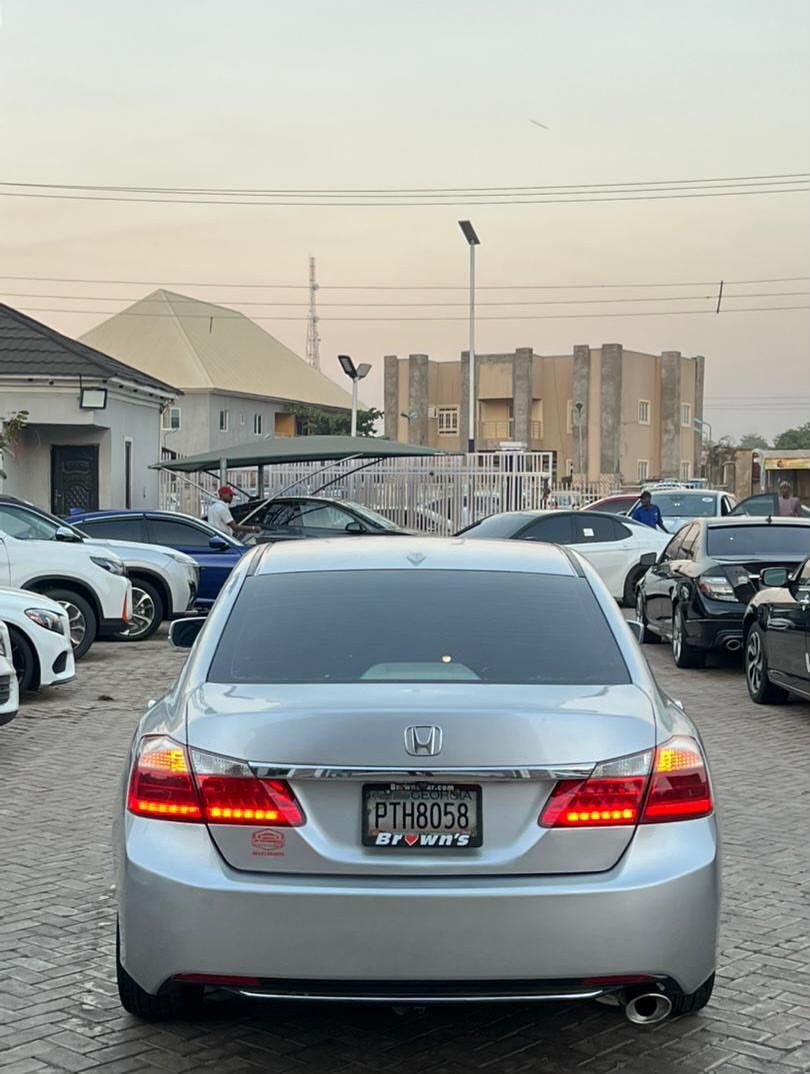 2013 Honda Accord EXL: Flawless & Ready