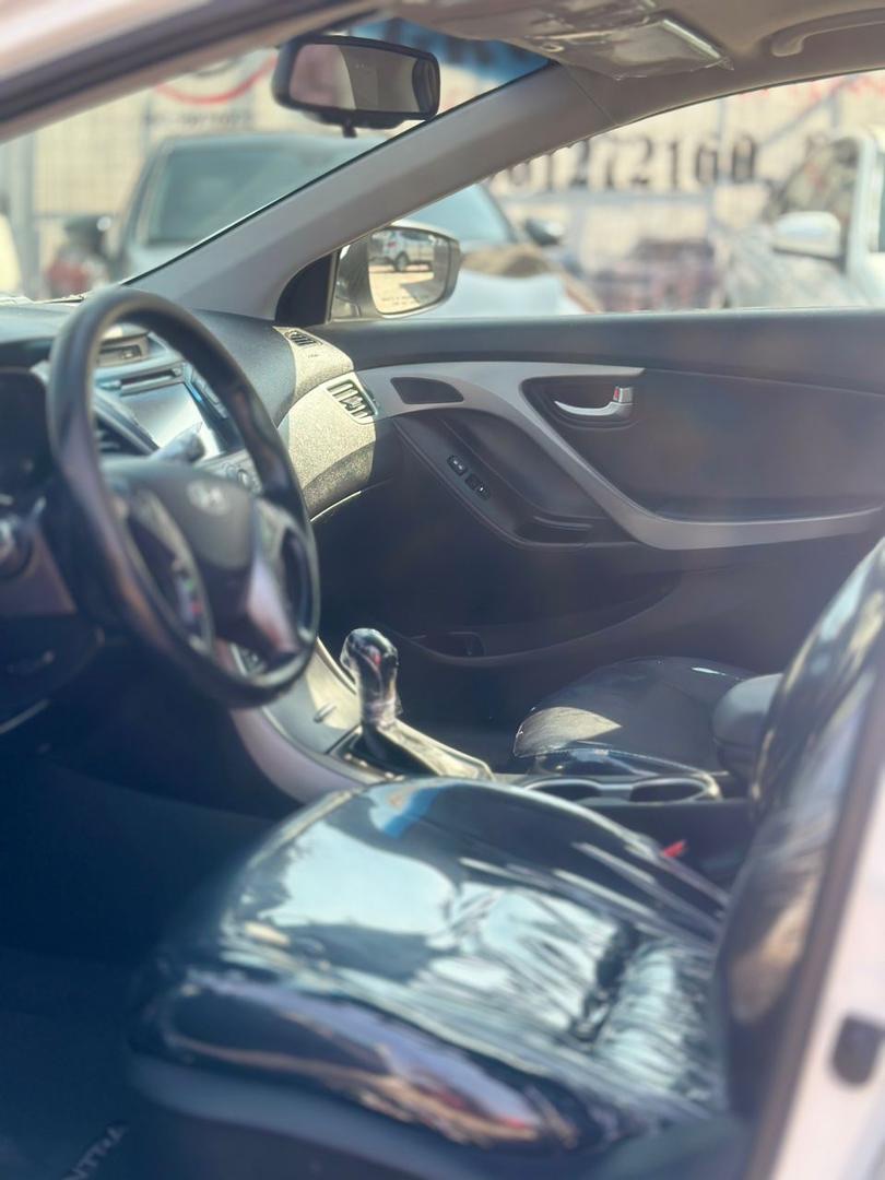 2016 Hyundai Elantra: Pristine White, Premium Value