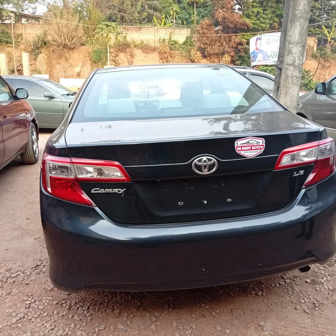 2014 Camry LE: Unbeatable Value at #11m