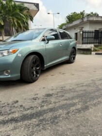 2011 Toyota Venza: First Owner