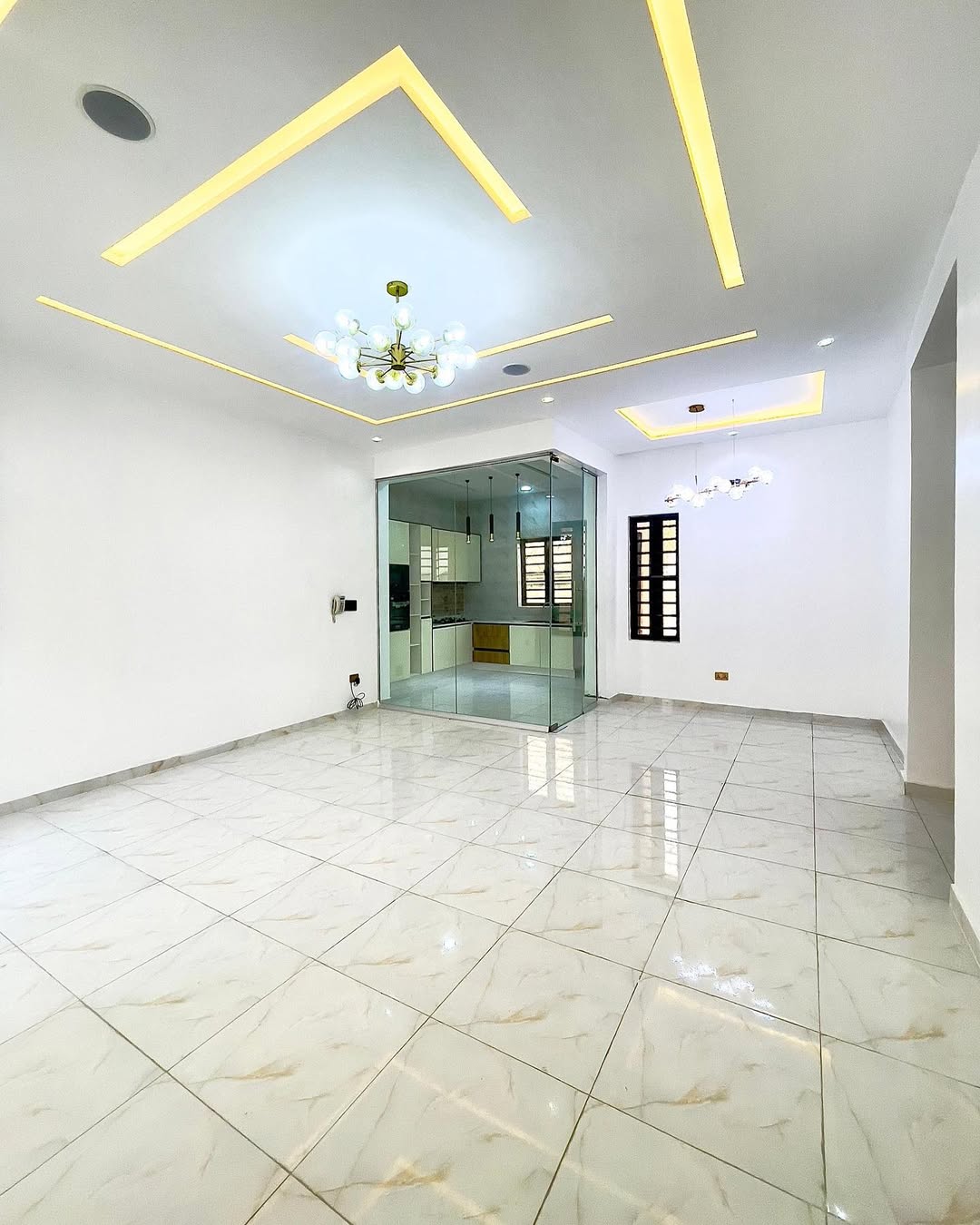 Ultimate Modern 2-Bed with 24/7 Power & Security in Agungi