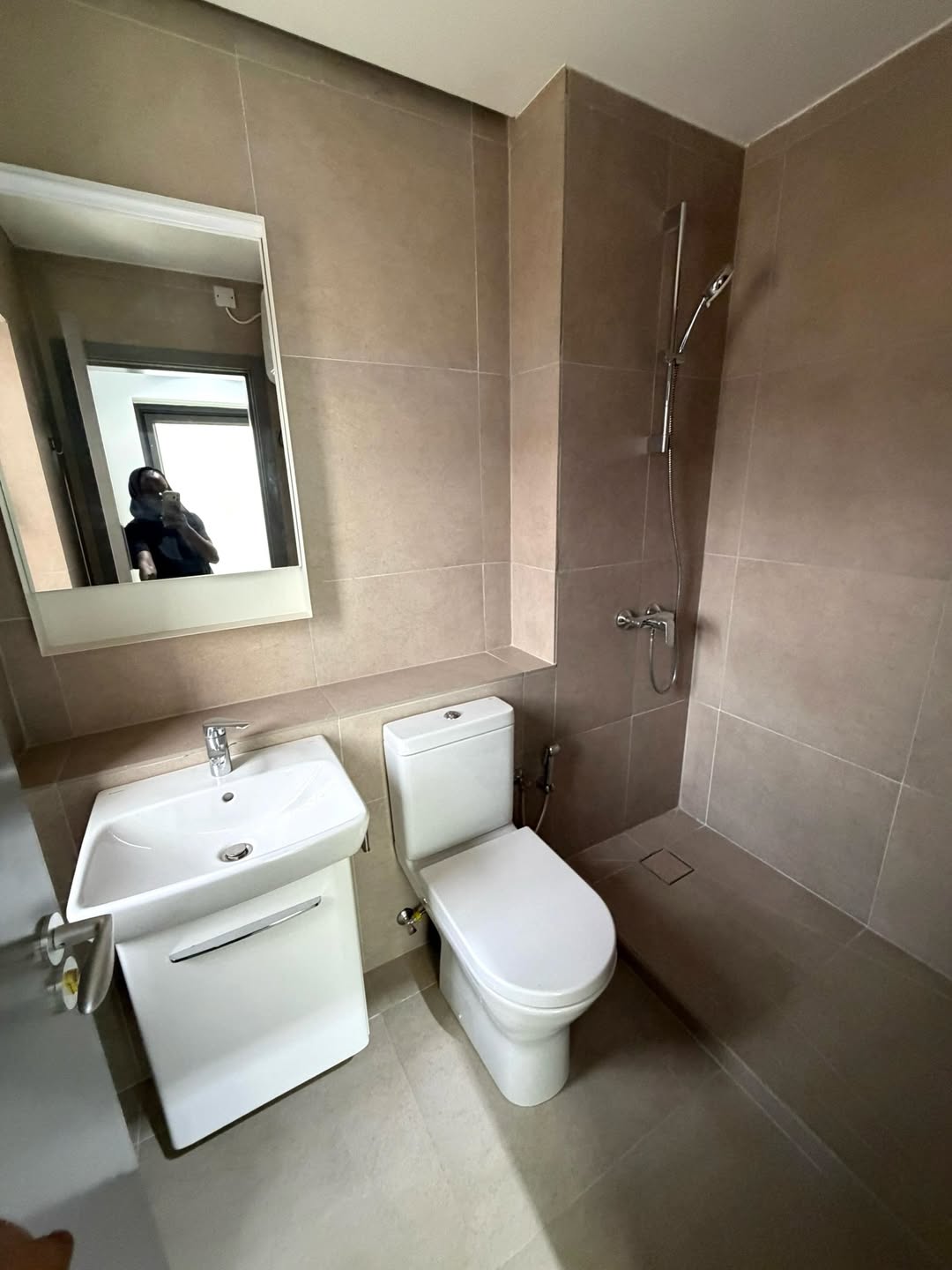 Stunning 5-Bed Duplex with BQ in Prime Abuja