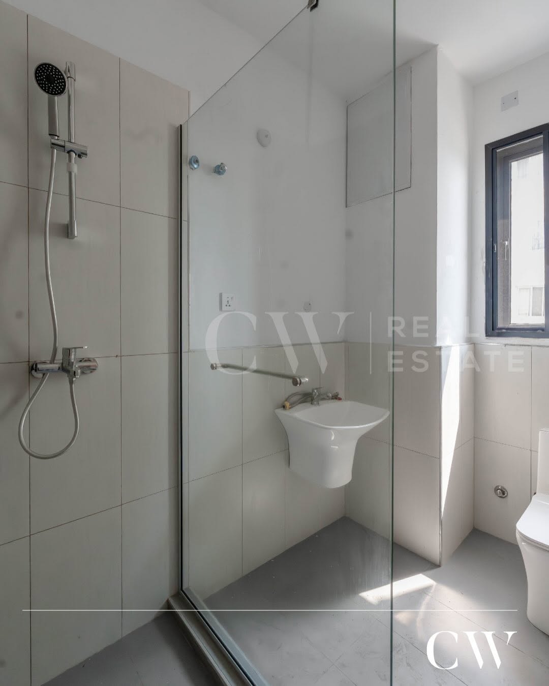 Luxury 2 & 3 Bedroom Apartments in Gated Ikate Estate