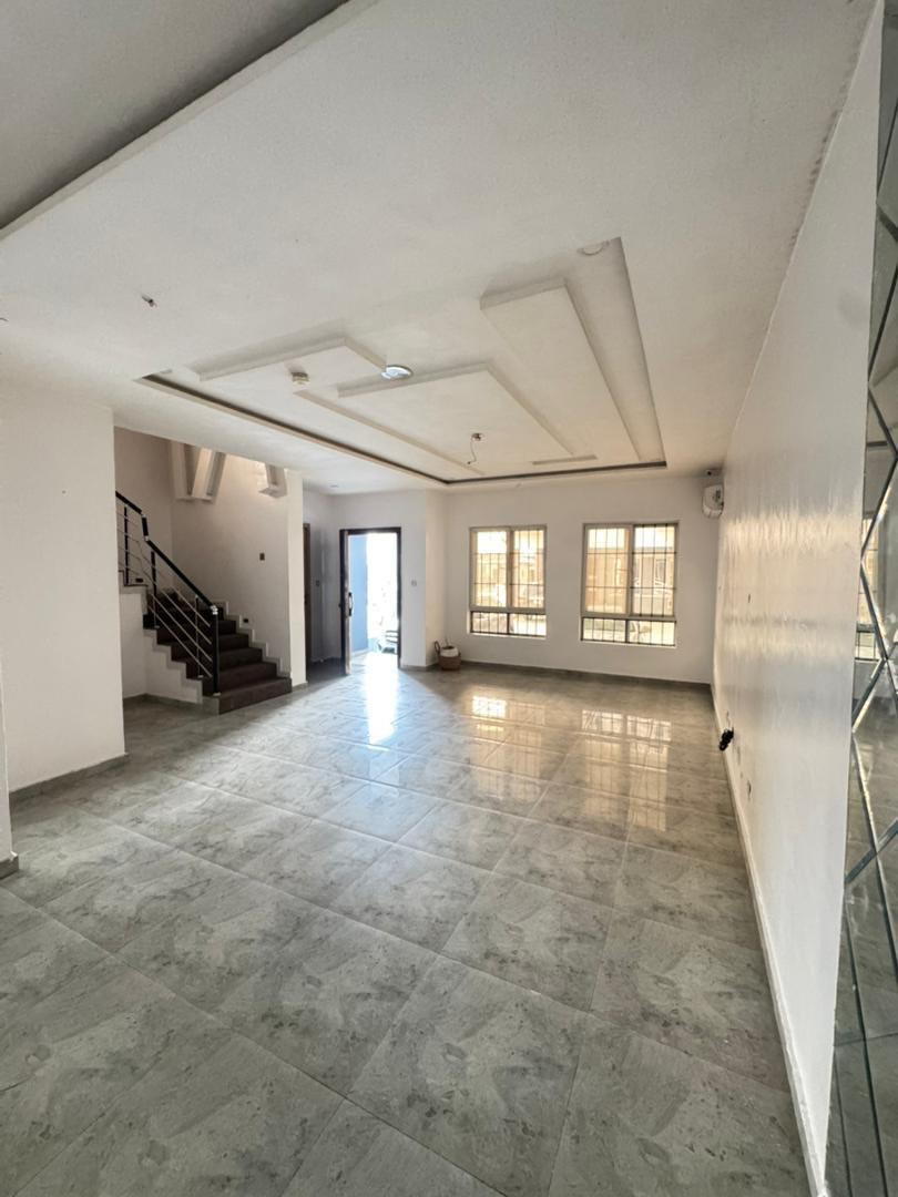 Spacious 3-Bed Terrace Duplex with BQ & Resort Amenities in Ikate