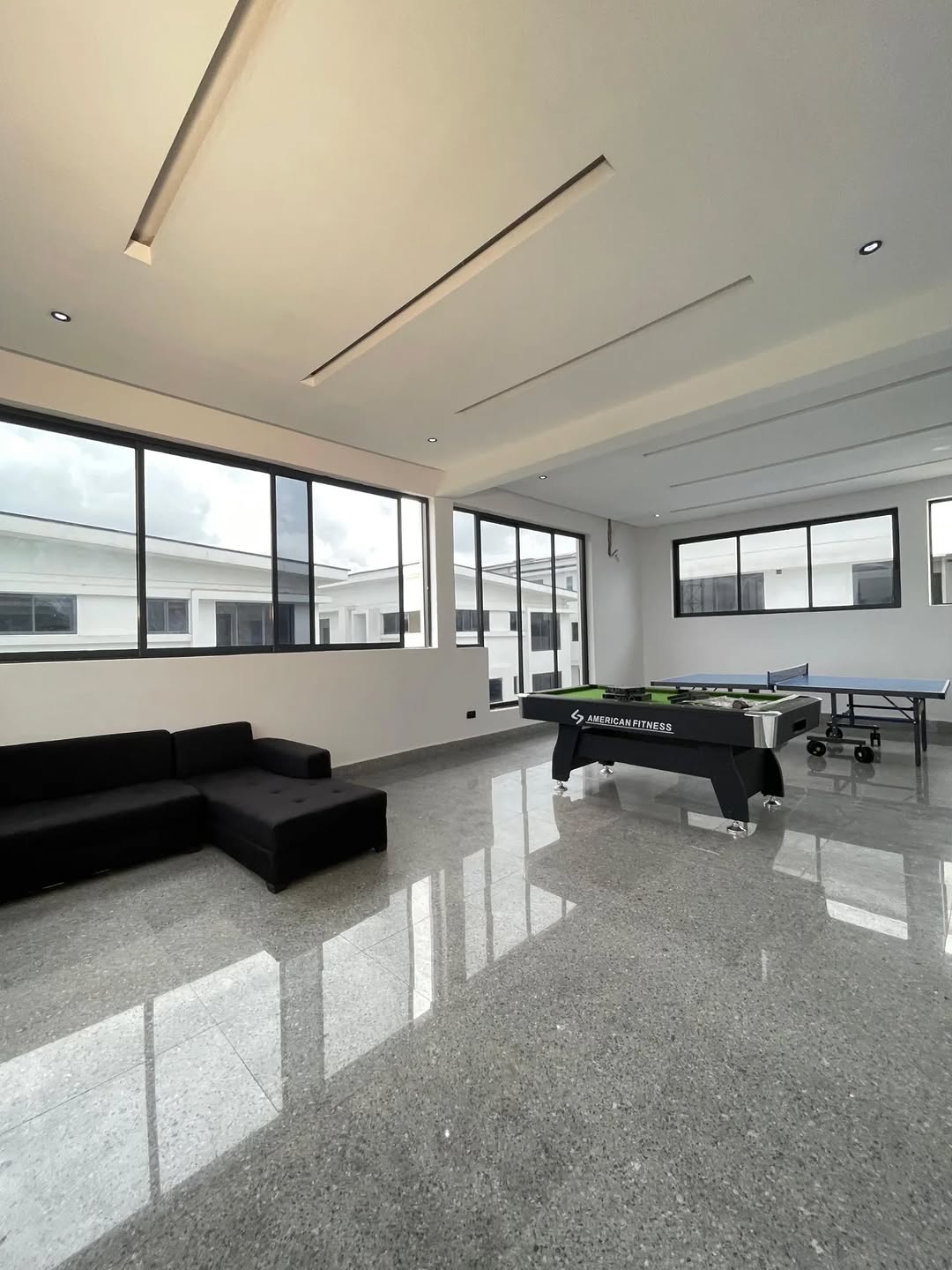 Luxury Ikoyi Estate Duplex with Pool & Gym