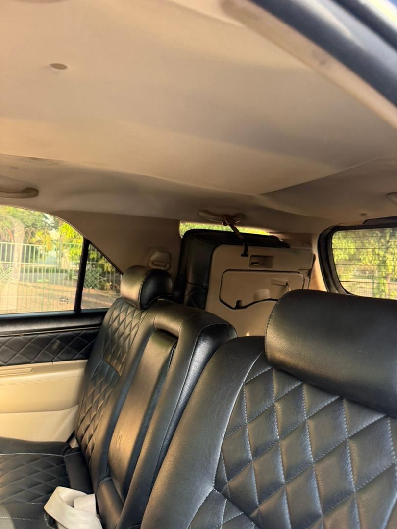 2015 Toyota Fortuner: Original Papers, 28M