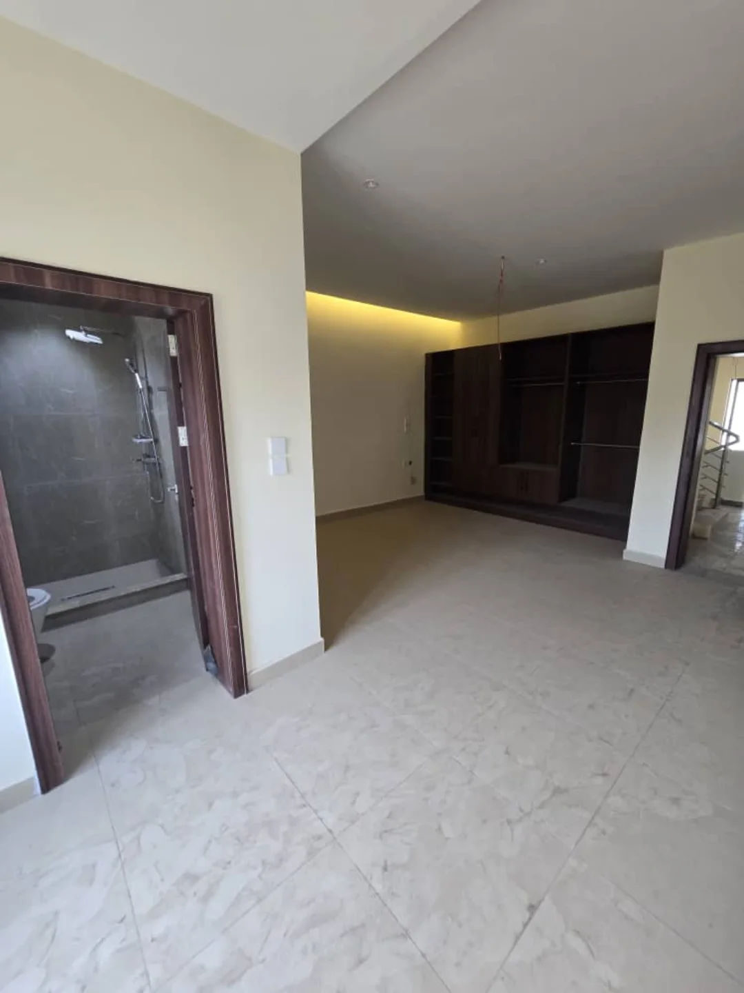 Spacious 4-Bed Ensuite Duplex with BQ in Guzape
