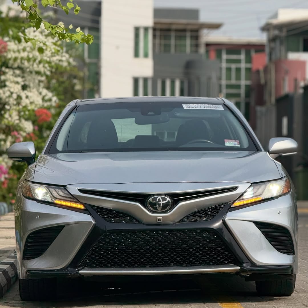 Sporty, Classy 2018 Camry XSE AWD