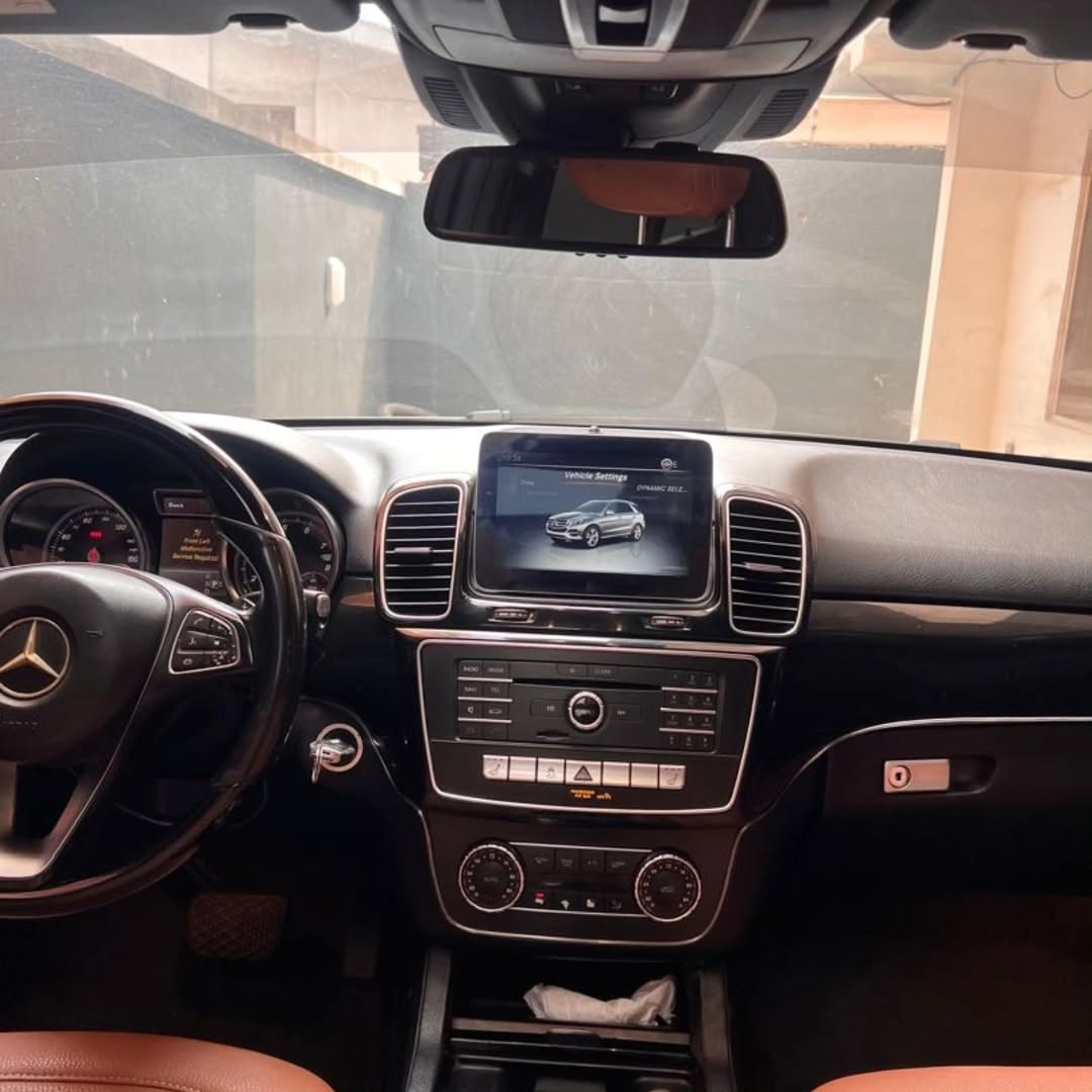 Fully Loaded 2016 GLE350: Luxury & Power