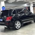 Timeless Luxury SUV: Your Mercedes Awaits