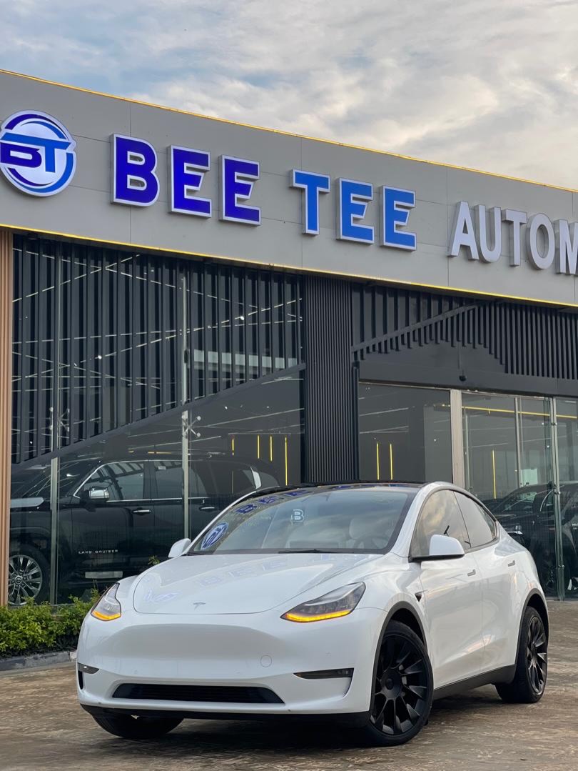 2022 Tesla Model Y: Electrify Your Drive