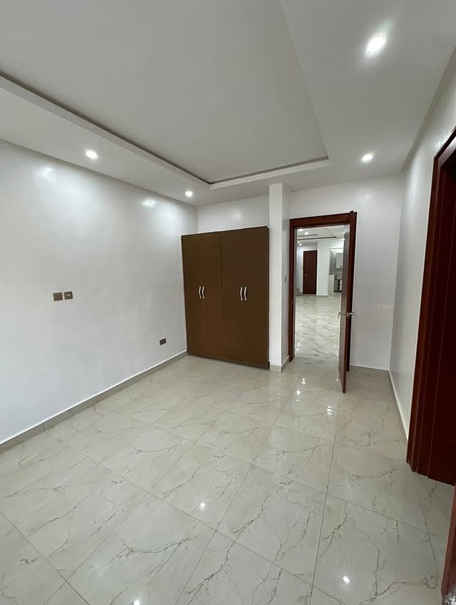 Brand New Abuja Haven: Spacious 2 & 3 Bedroom Apartments