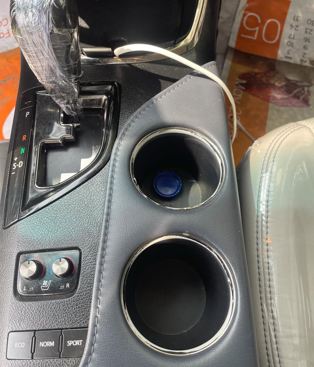 2014 Toyota Avalon Limited: Sunroof & Luxury Features