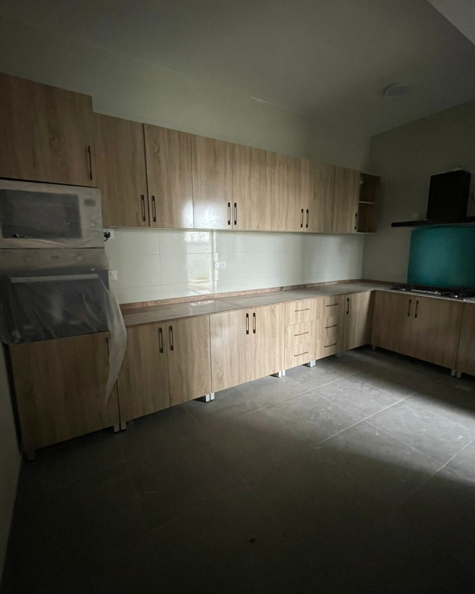 Lekki Haven: 4-Bed Duplex with BQ & 24/7 Power