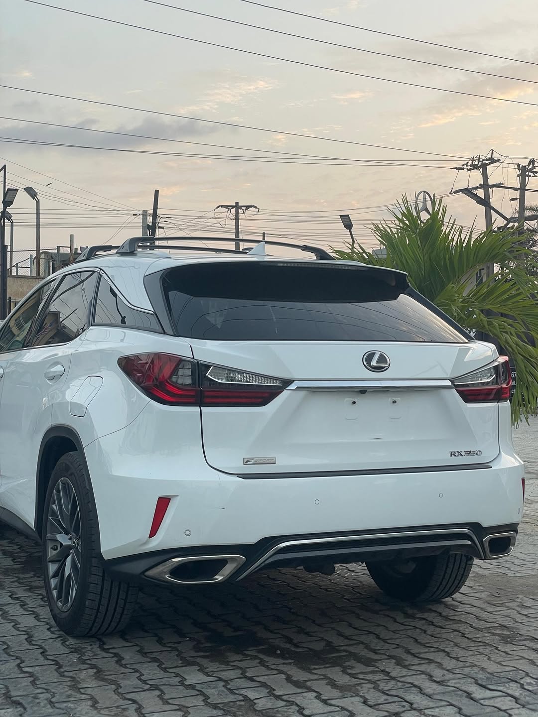 Luxury & Tech: 2018 Lexus RX 350 F‑Sport AWD