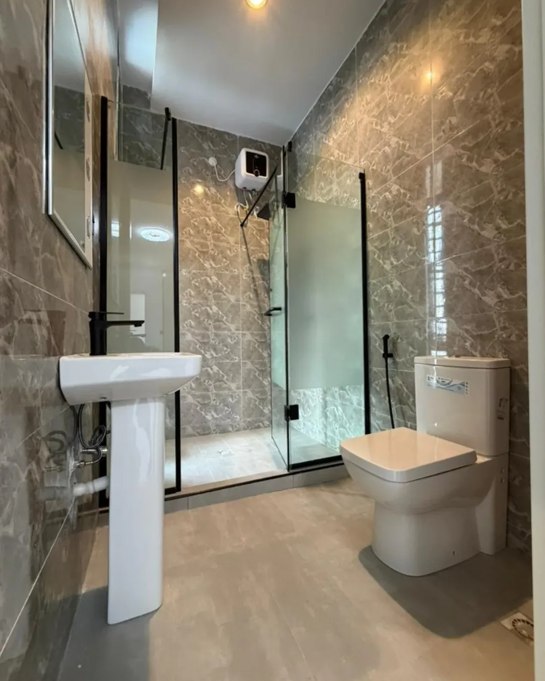 Lekki’s Finest: 2-Bed Haven with Premium Finishes