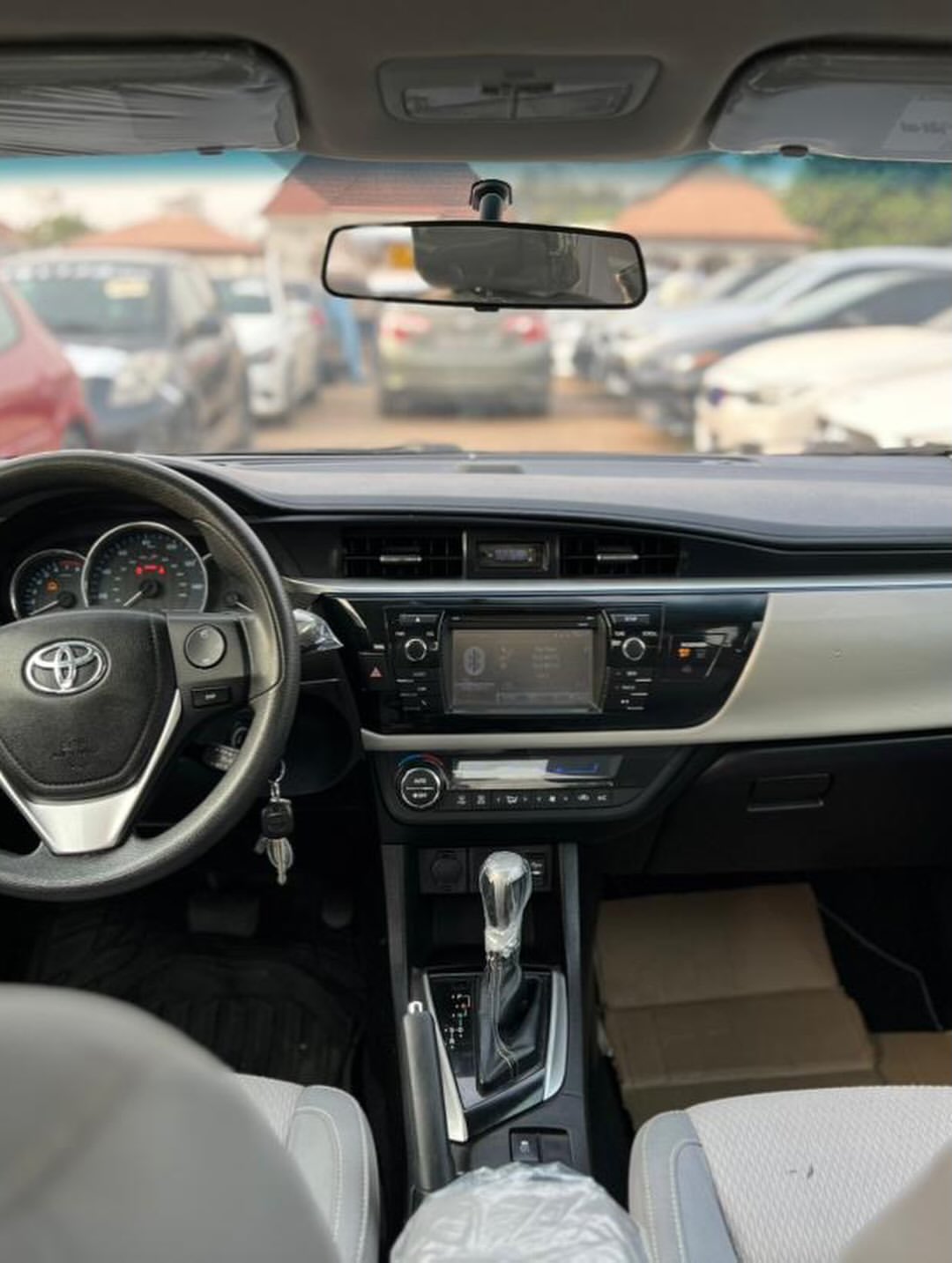 2014 Toyota Corolla: Duty Paid, Clean Title