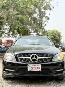 Luxury & Value: 2010 Mercedes C300