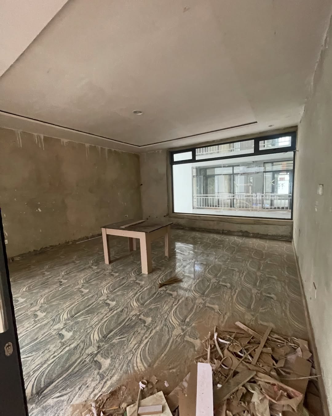 Prime Lekki Office Space: Brand New & Fully Equipped