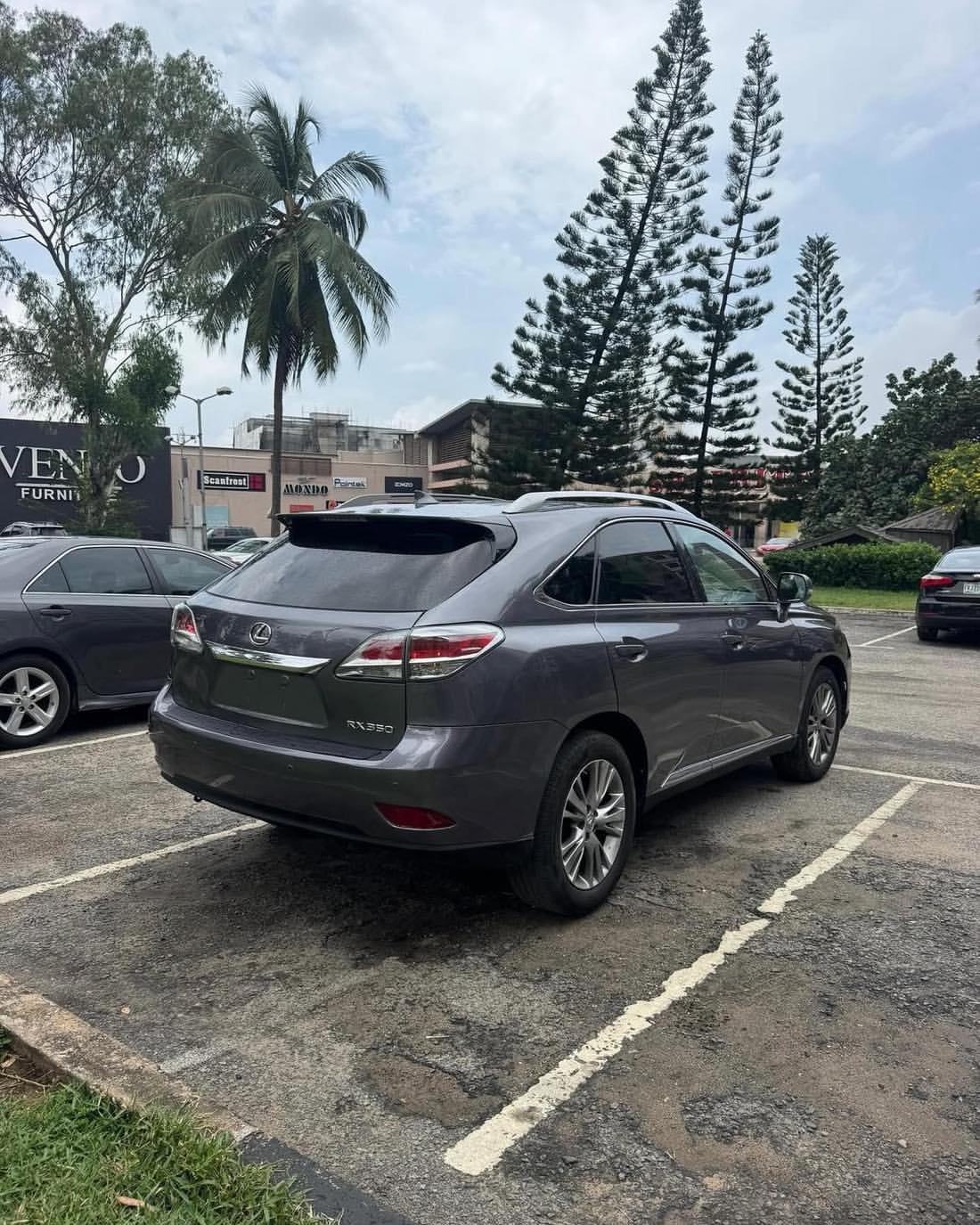 Lexus RX350: 40% Down, Drive Luxury Now