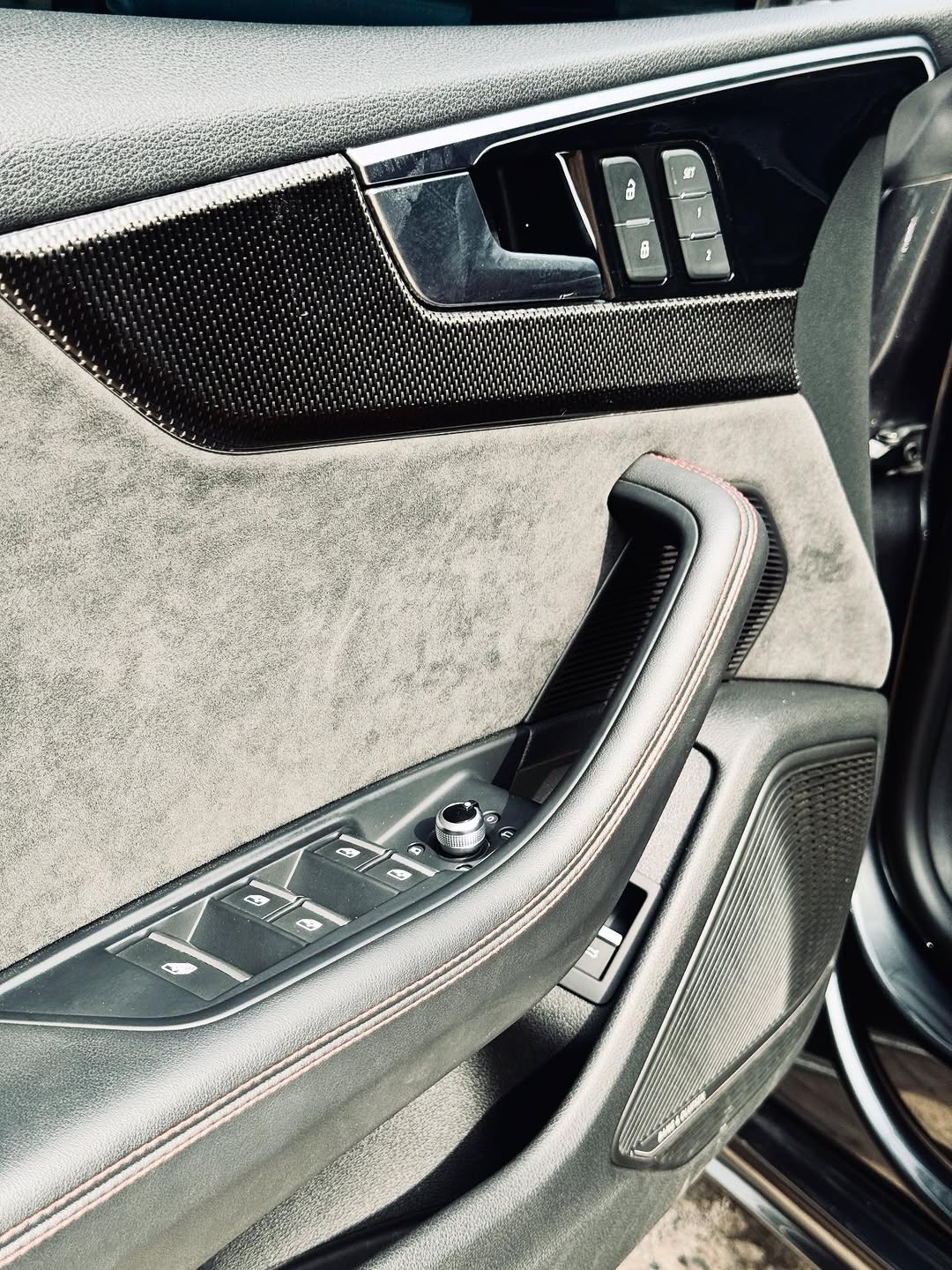 Turbocharged V6 Audi S5 Convertible: Pure Luxury