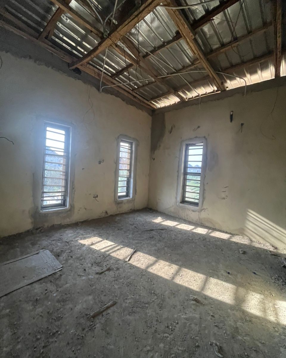 4-Bed Detached Gem in Secure Ikota Estate