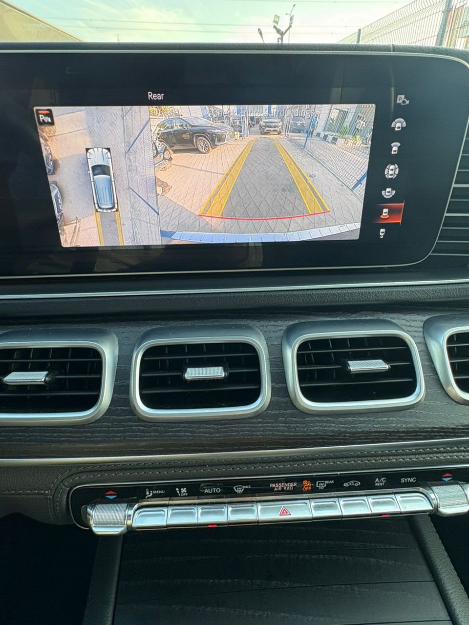 2021 Mercedes GLE 350: Luxury Panoramic Roof & Third Row