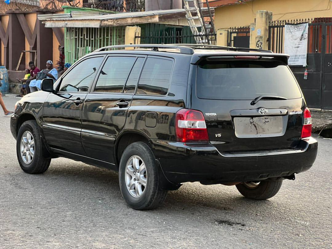 Spacious 7-Seater Highlander – Only ₦6.95M