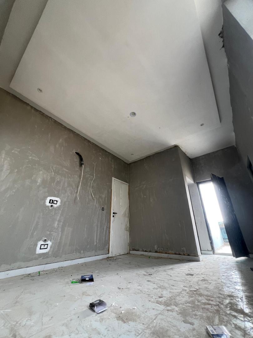 Magodo’s Finest: 4-Bedroom Haven with BQ & Prime Access