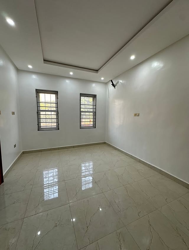 Brand New Abuja Haven: Spacious 2 & 3 Bedroom Apartments