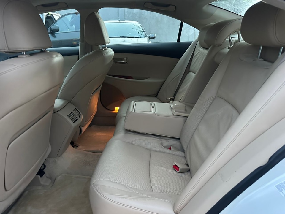 Luxury Redefined: 2008 Lexus ES350