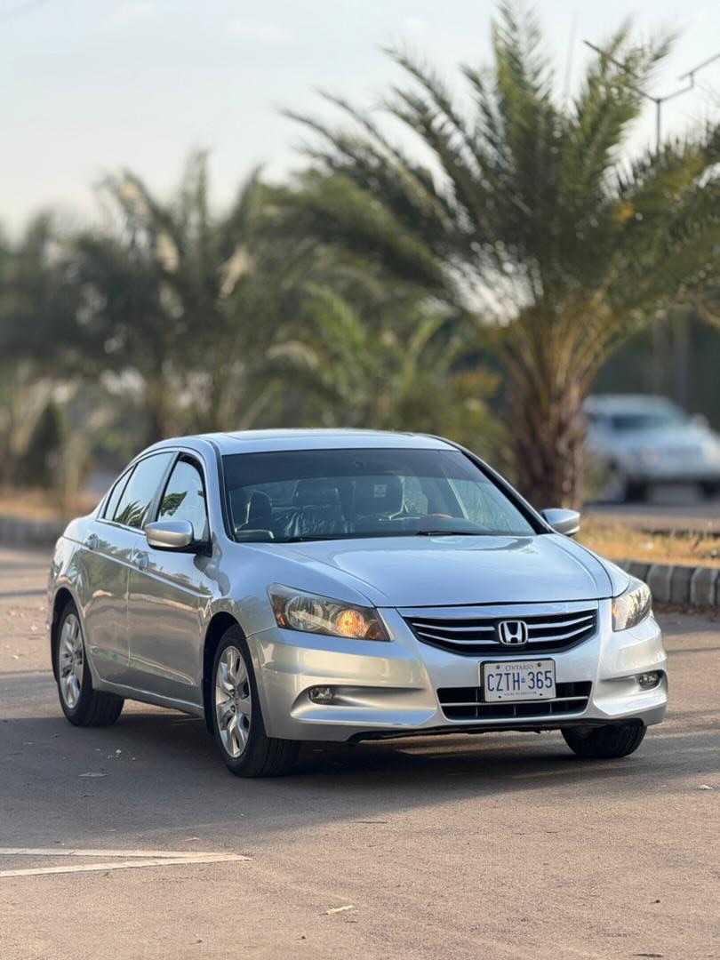 2008 Honda Accord: Super Clean & Original Papers