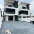 Ultimate 5-Bed Duplex with Private Pool & Rooftop Cinema