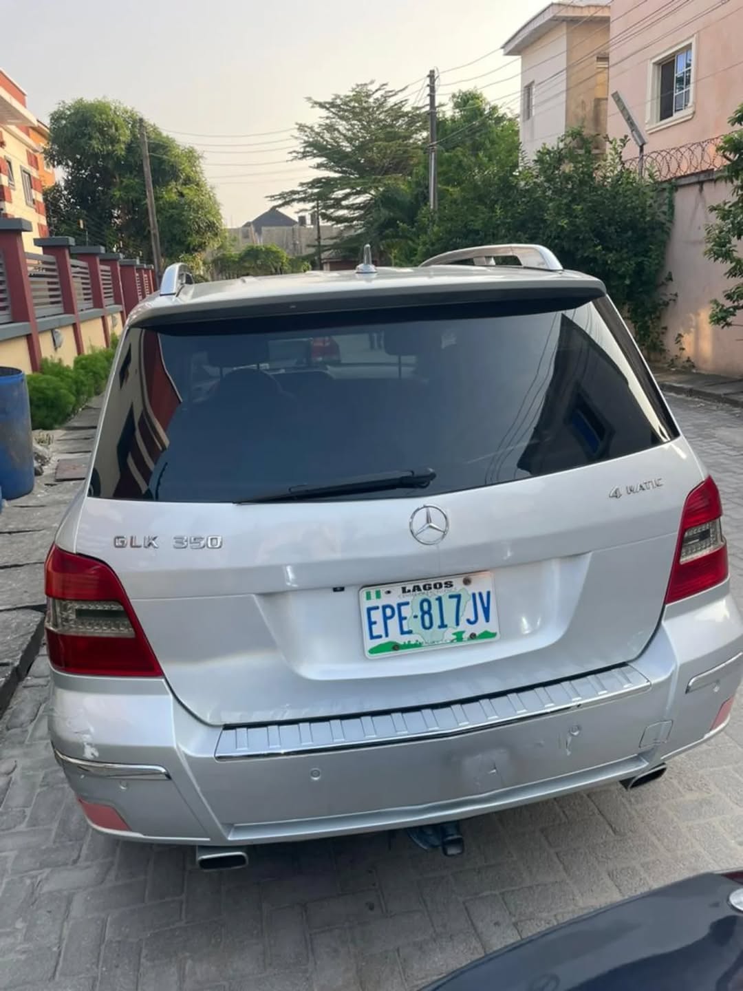 Luxury GLK with Panoramic Roof & Camera