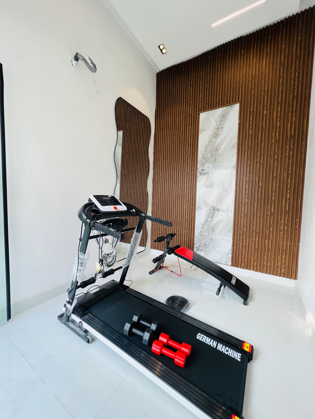 Ultimate 5-Bed Lekki Duplex with Cinema & Rooftop