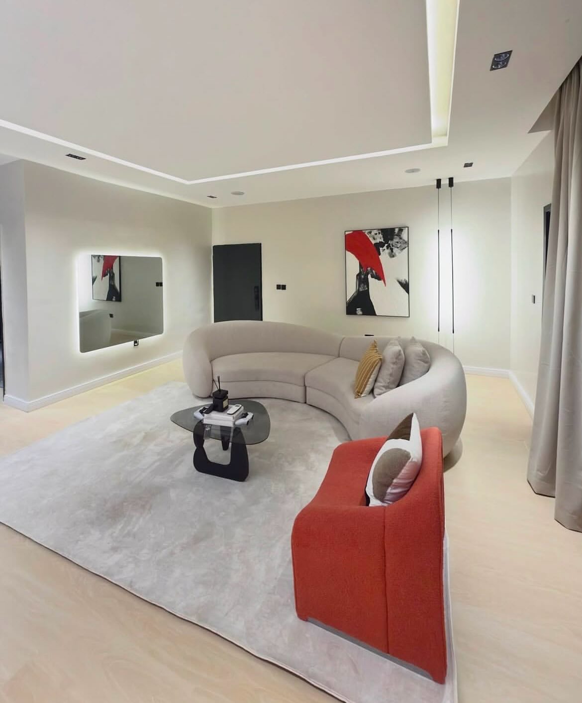 Play & Stay: Katampe’s Ultimate Smart Apartment