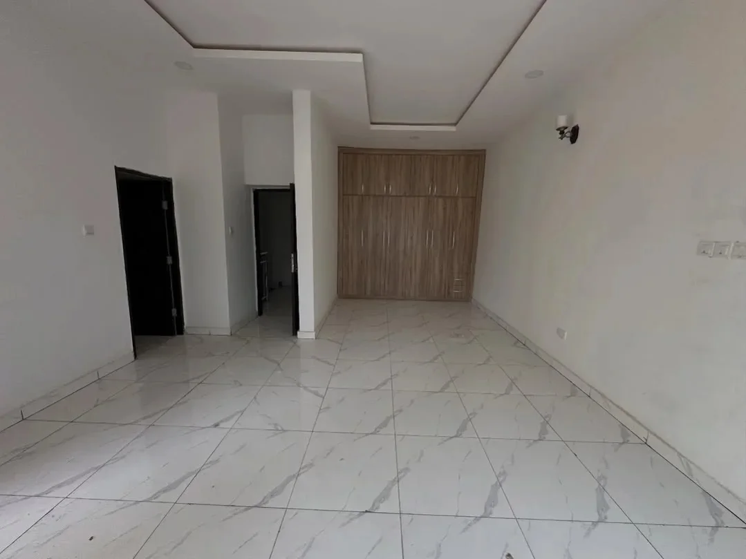 Elegant 4-Bed Terrace Duplex in Serene Wuye