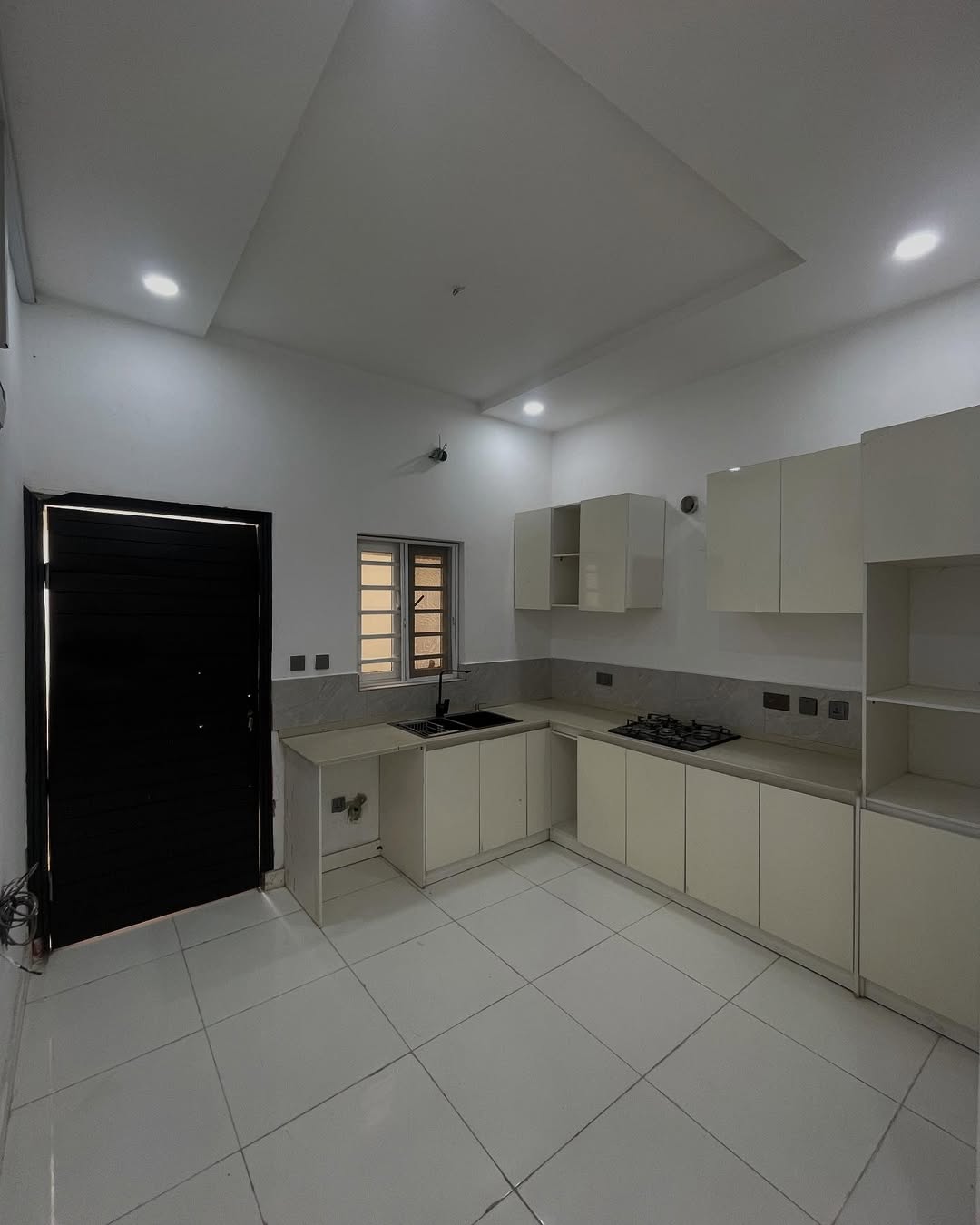 Serene 4-Bed Terrace Duplex with BQ in Secure Ikate