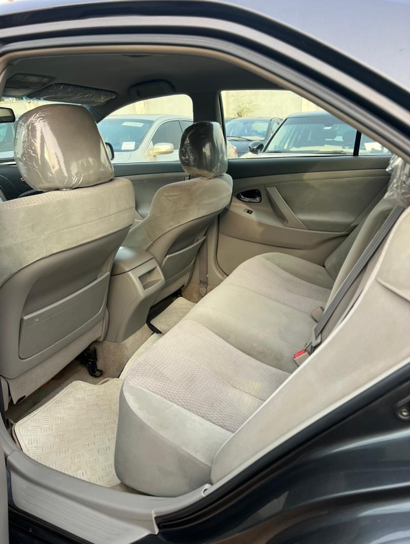 2008 Camry LE: Luxury & Value in Kaduna
