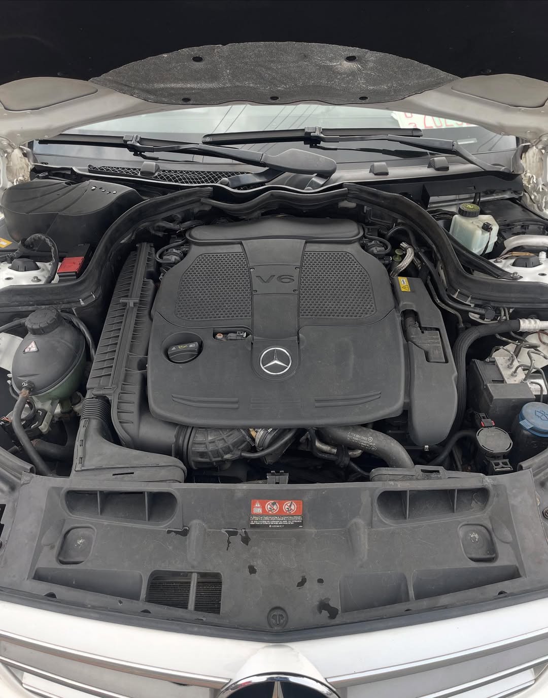 Freshly Imported 2013 C300 4MATIC: Luxury & Tech