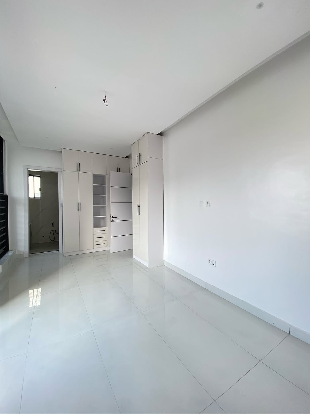 Luxury 5-Bed Duplex with Private Pool in Lekki