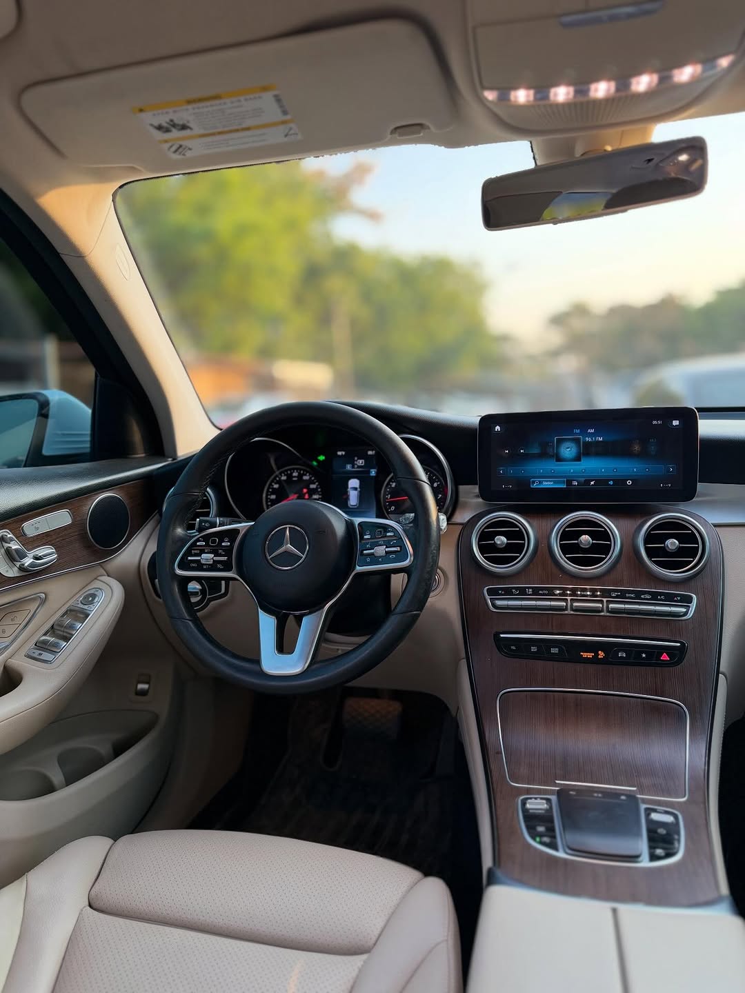 2020 Mercedes GLC300: Luxury SUV, Unbeatable Deal