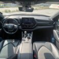 2023 Highlander XSE: Sporty Luxury Meets Family Power