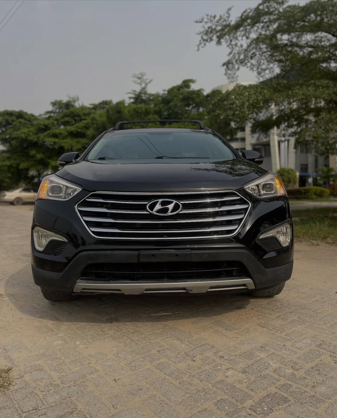 2015 Hyundai Santa Fe: Panoramic Sunroof & 3 Rows