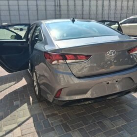 2019 Hyundai Sonata SE: Full Option