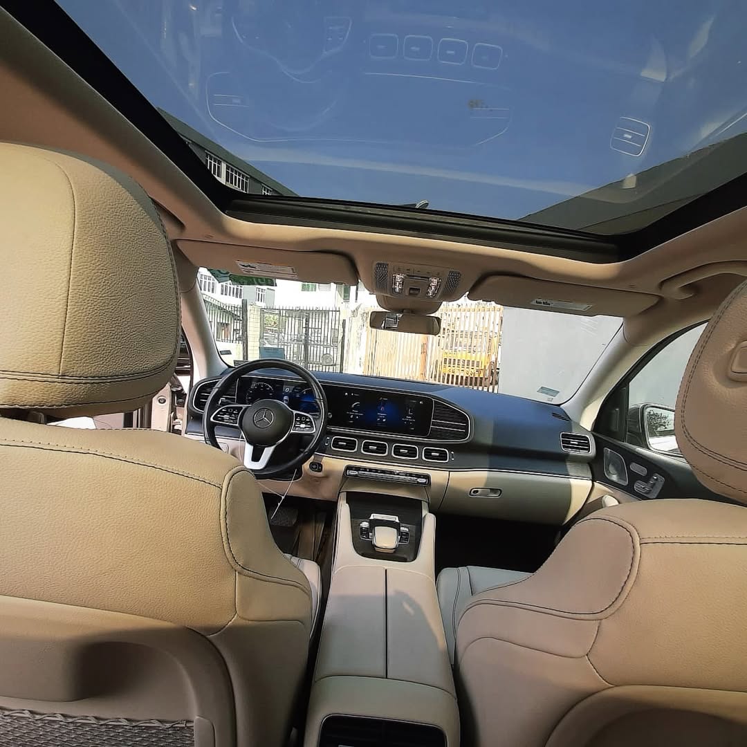 2020 Mercedes GLE350: Duty-Free Luxury & Tech