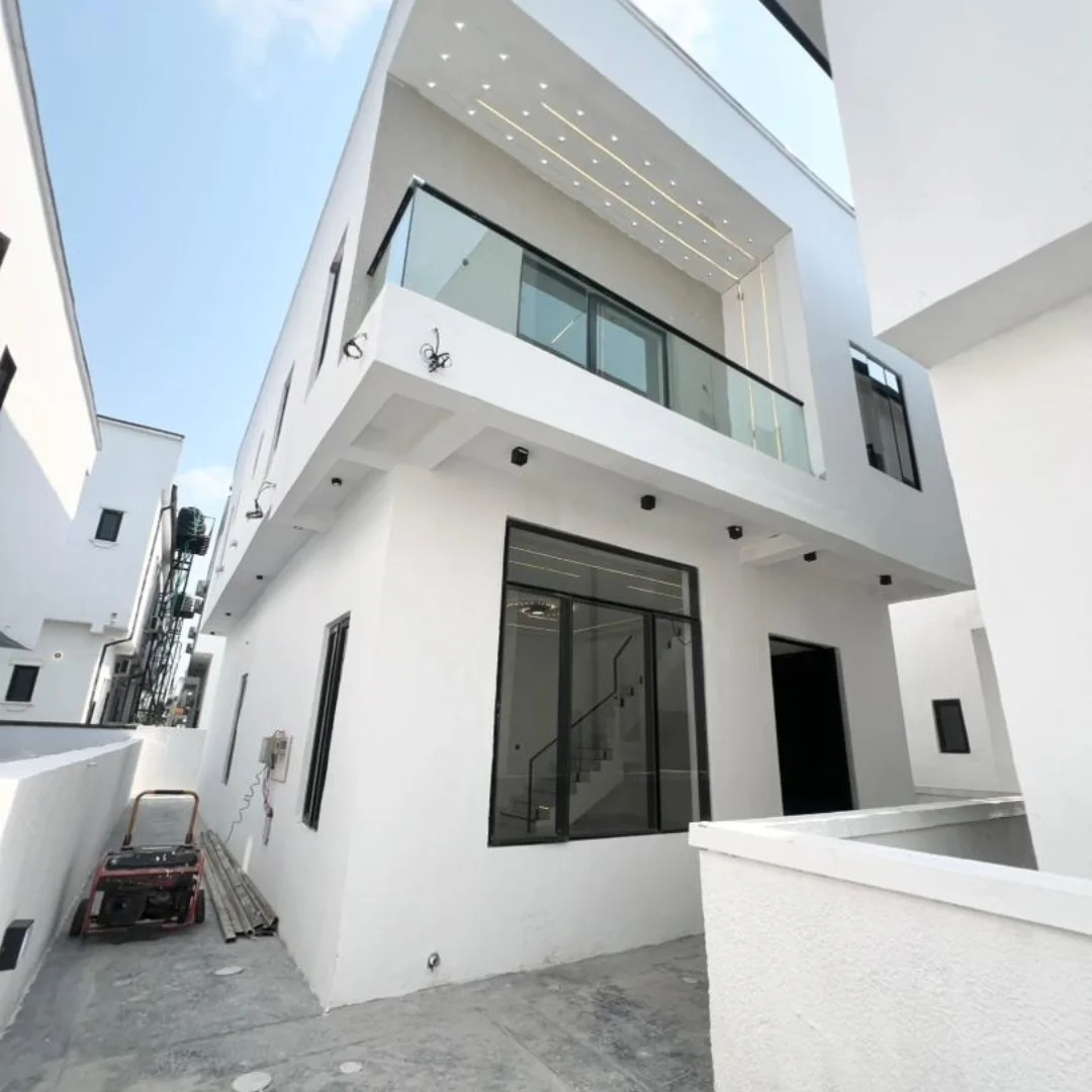 Dream Home in Ajah: 4-Bed Luxury Duplex